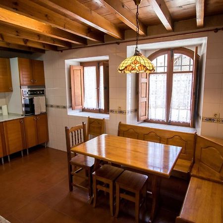 בית הארחה הויוס דל אספינו 	La Casa Del Abuelo מראה חיצוני תמונה