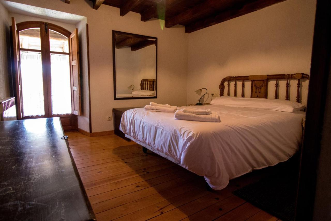 בית הארחה הויוס דל אספינו 	La Casa Del Abuelo מראה חיצוני תמונה