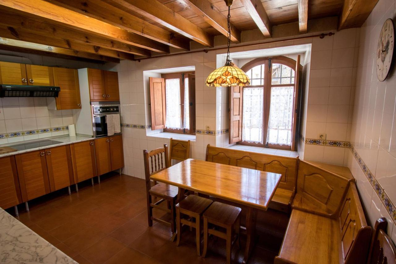 בית הארחה הויוס דל אספינו 	La Casa Del Abuelo מראה חיצוני תמונה