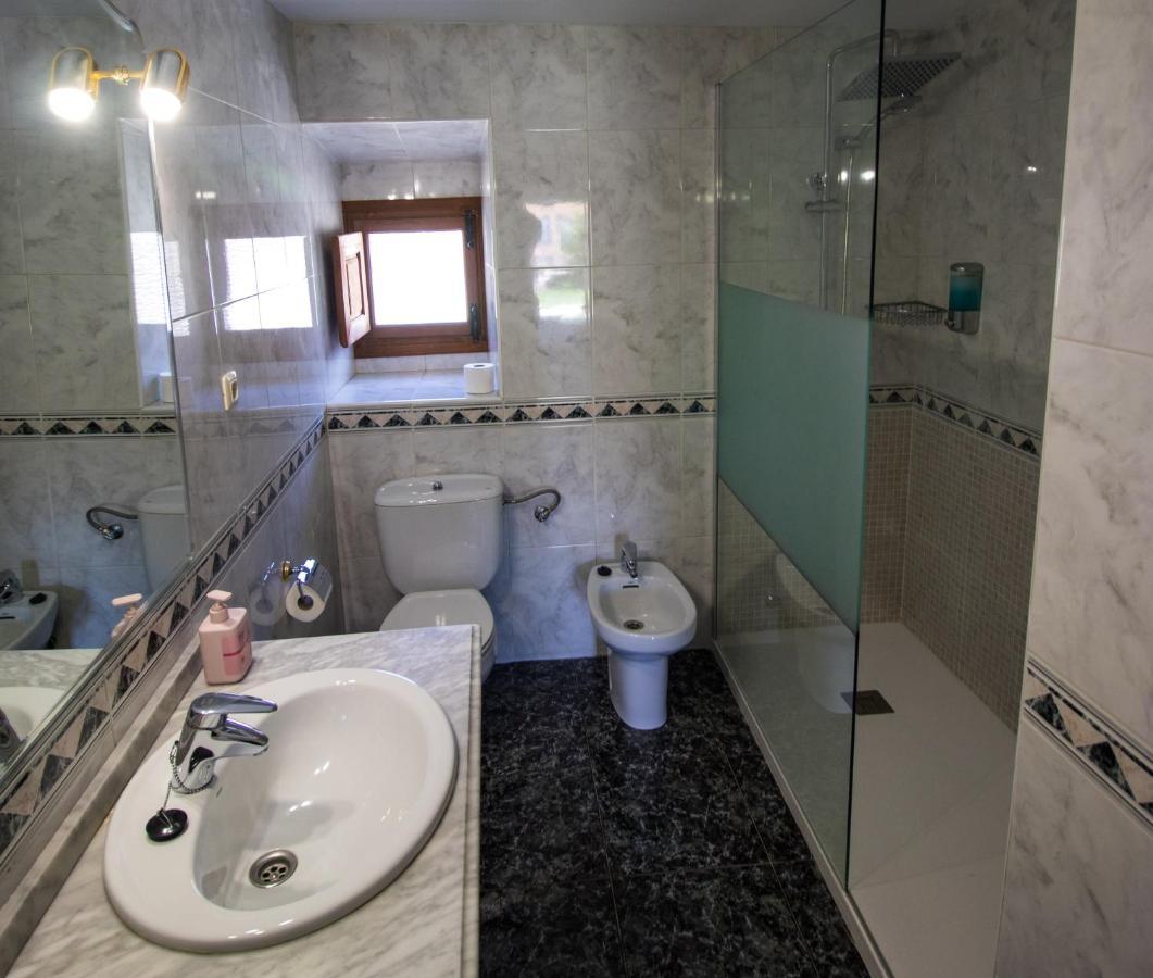 בית הארחה הויוס דל אספינו 	La Casa Del Abuelo מראה חיצוני תמונה